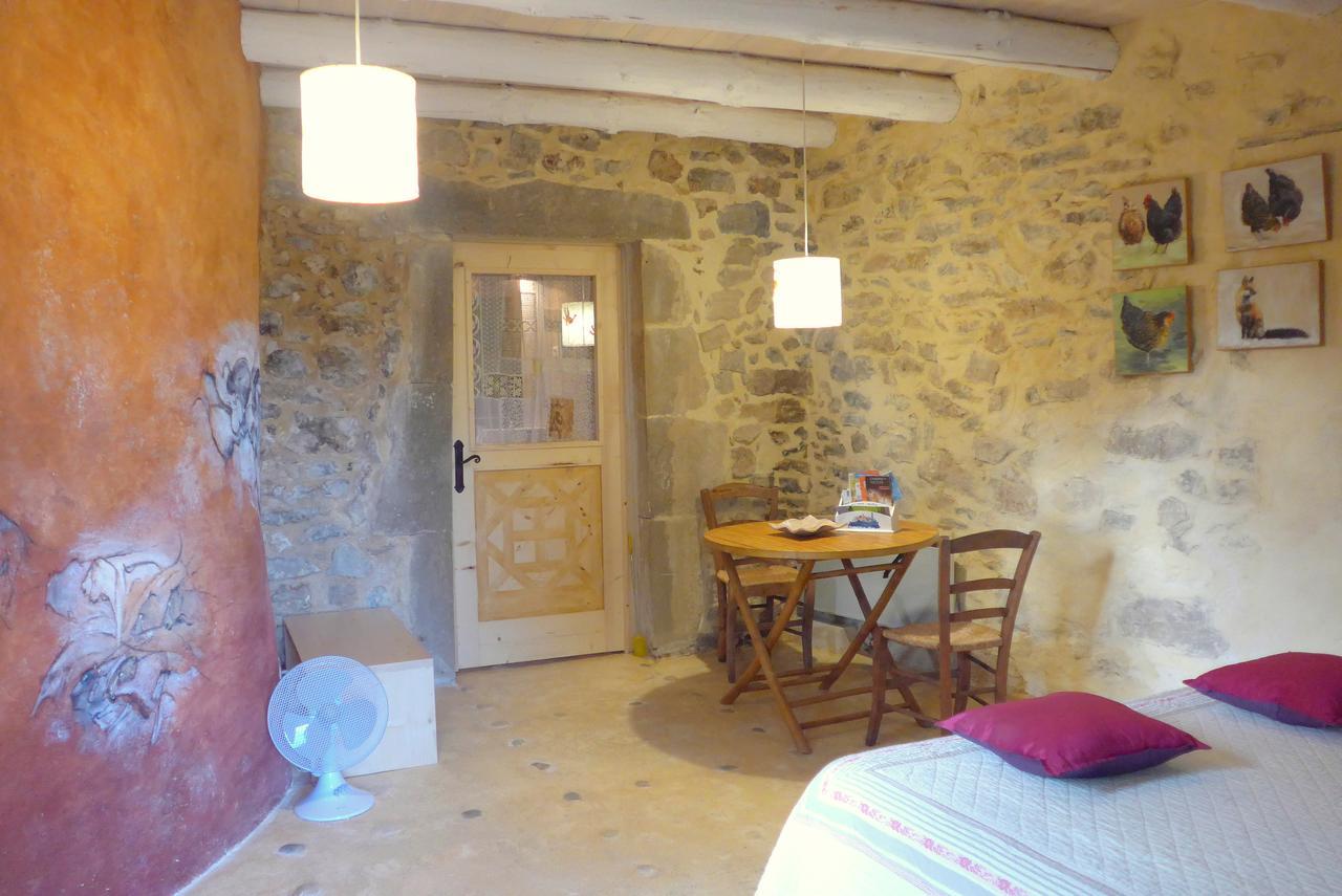 バンヌ La Colline Bleue Bed & Breakfast エクステリア 写真